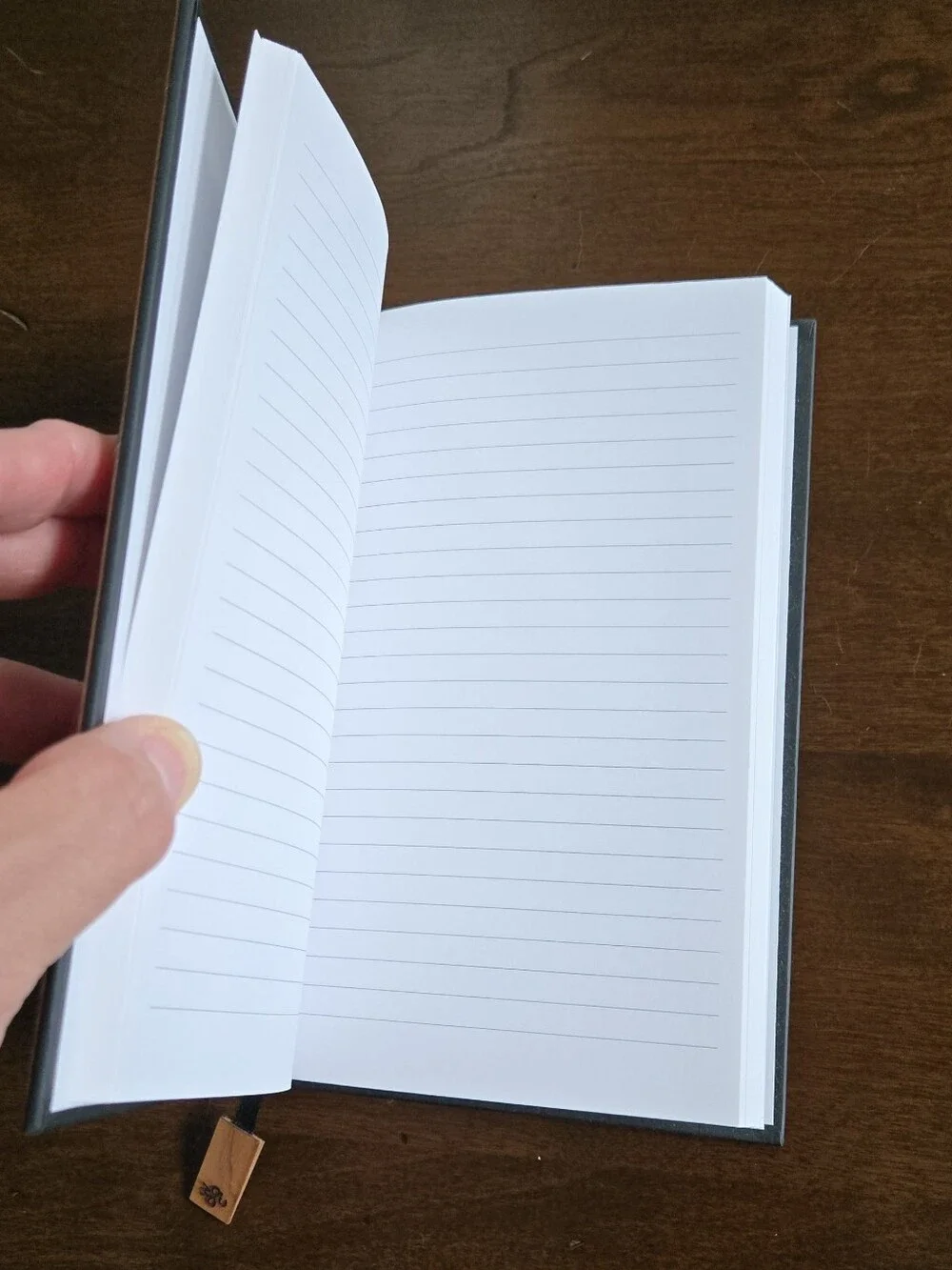 Woodchuck USA Cedar Bound Lined 8.5" x 5.5" Journal - Picture 3 of 5